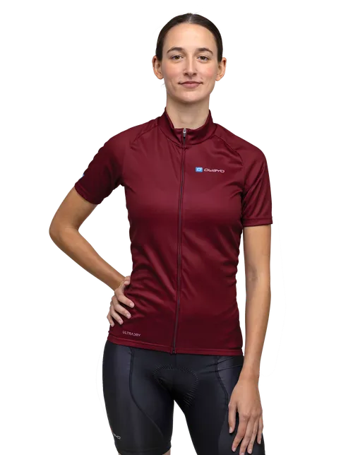 The model is 175 cm  and is wearing a size 2