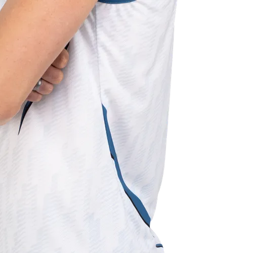 Anatomically Shaped Side Seam